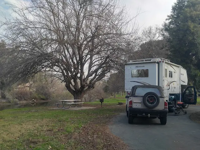 Dog Park Kern River Campground Bakersfield