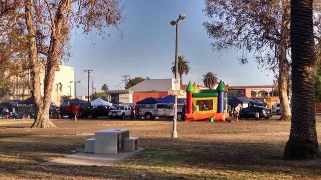 Dog Park MacArthur Park Long Beach