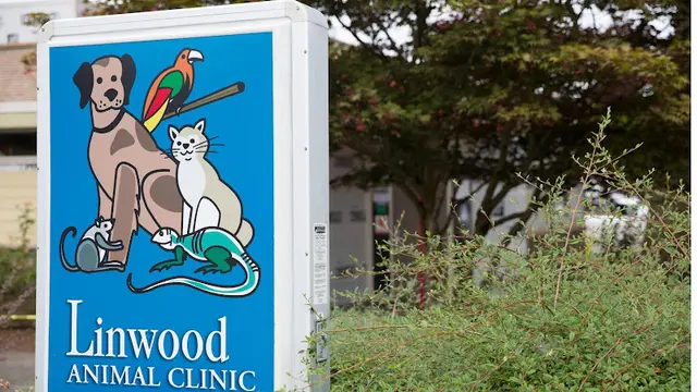 Pet vet Linwood Animal Clinic Portland