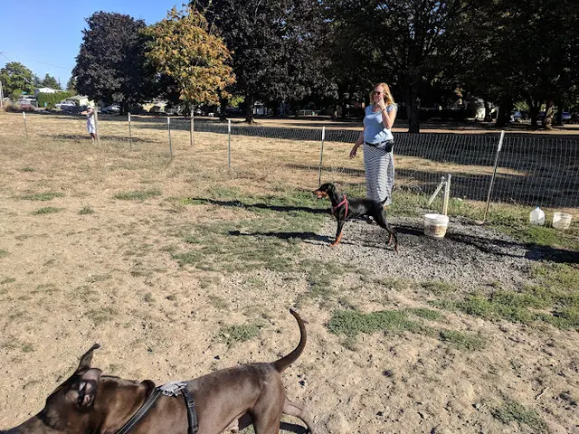 Dog Park Sacajawea Park (Dog Park Off-leash Area) Gresham