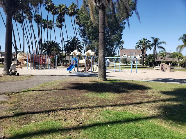 Dog Park Lake Park Huntington Beach