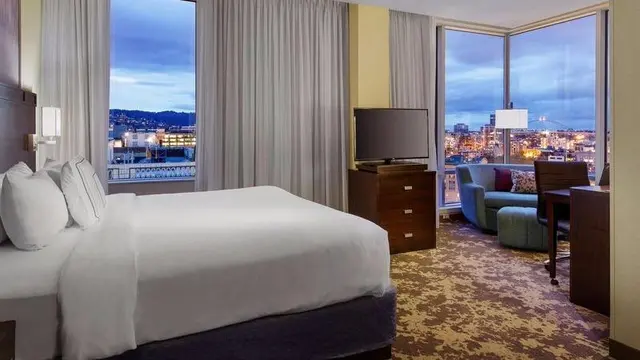 Pet boarding service Courtyard by Marriott Portland City Center Portland