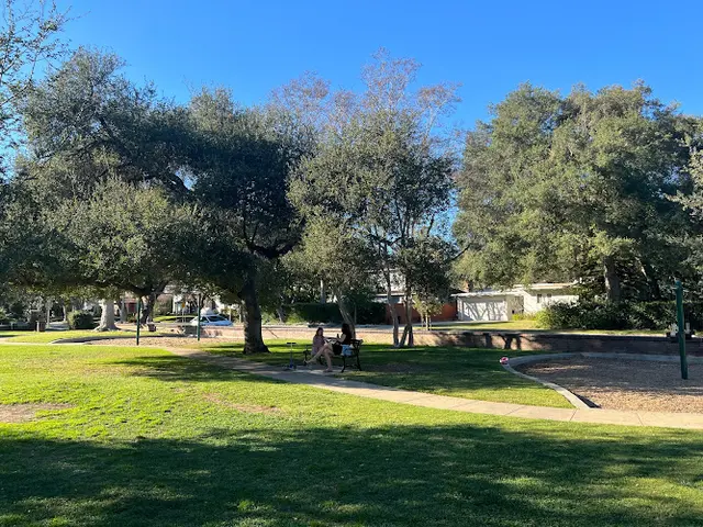 Dog Park Eddie Park & House Pasadena