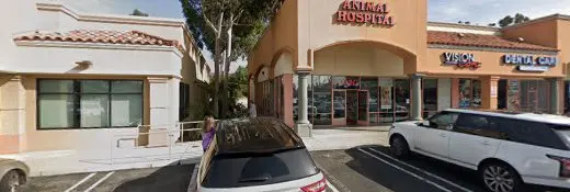 Pet vet Anaheim Canyon Animal Hospital Orange