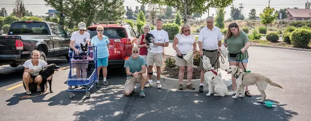 Dog trainer Friends for life dog training LLC Bend