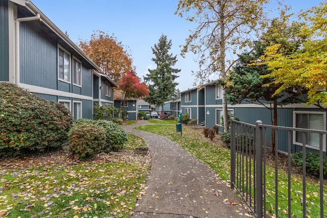 Rescue & Shelter Sunset Three Twenty Apartments Federal Way