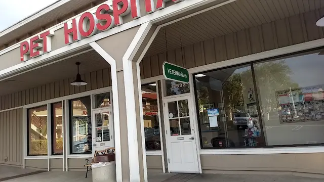 Pet vet Circle of Friends Veterinary Fullerton