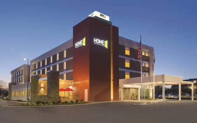 Dog trainer Home2 Suites by Hilton Bellingham Airport Bellingham