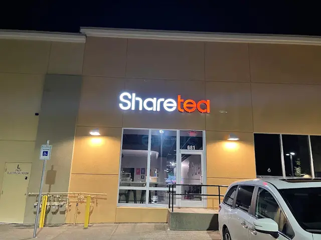 Dog breeder Sharetea Gresham Gresham