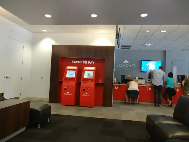 Rescue & Shelter Xfinity Store by Comcast Federal Way