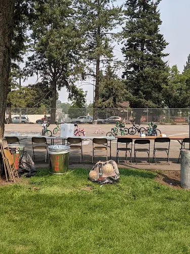 Dog Park Underhill Park Spokane