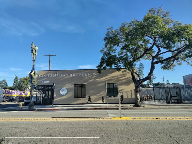 Rescue & Shelter Las Familias Del Pueblo Los Angeles