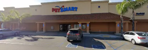 Dog day care center PetSmart Grooming Moreno Valley