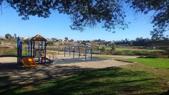 Dog Park Entradero Park Carson