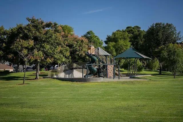 Dog Park Deerfield Community Park Irvine