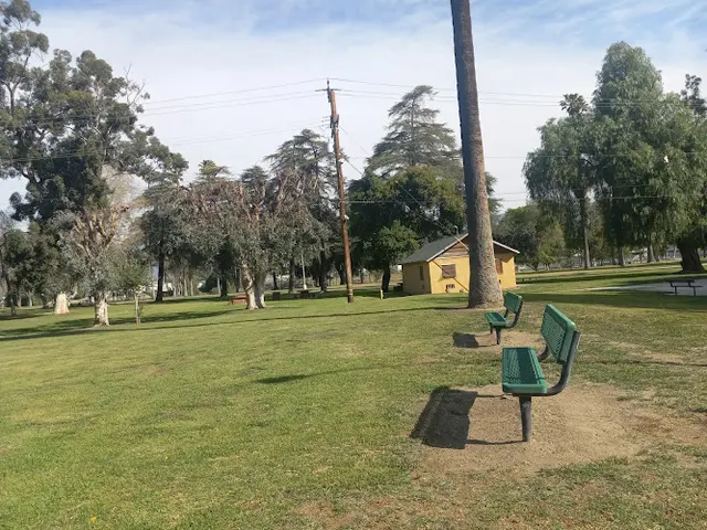 Dog Park Twin Parks San Bernardino