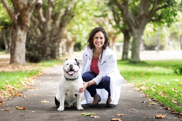 Pet vet Marina Village Veterinary Oakland