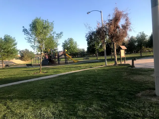 Dog Park Eva Dell Park Victorville