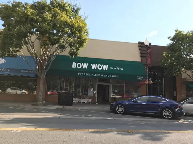 Pet vet Bow Wow Meow San Mateo