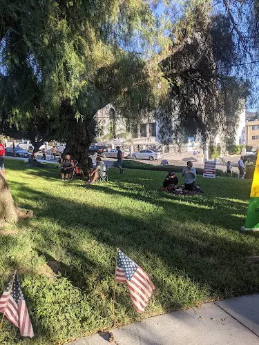 Dog Park Little Landers Park Burbank