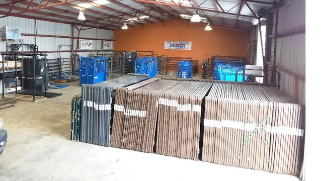 Pet boarding service Kovac Ranch Equipment Fresno