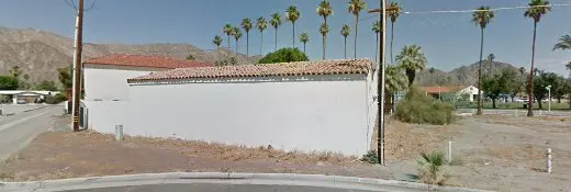 Rescue & Shelter Village Park Animal Hospital/Paws & Reflect Indio