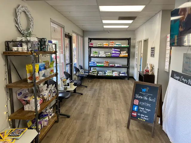 Pet vet Orange Canyon Pet Clinic Fullerton