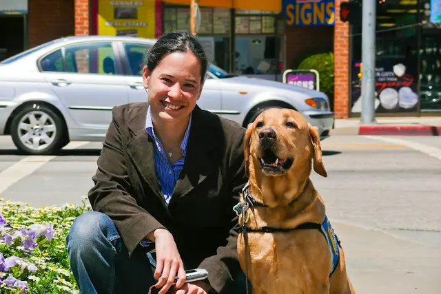 Dog trainer Bravo!Pup Oakland