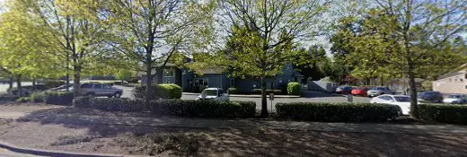 Pet vet Hicks, Erin M DVM - Chambers Creek Veterinary Tacoma