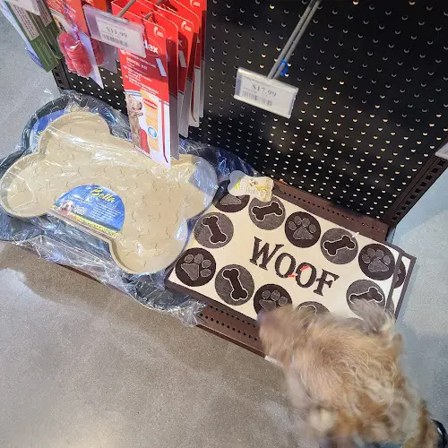 Pet vet C & C Pet Food Supplies For Less Burbank