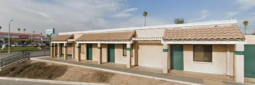 Pet vet Debbie Estrada Riverside