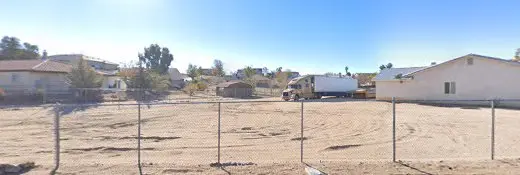 Dog day care center Tlc Pet Grooming Victorville