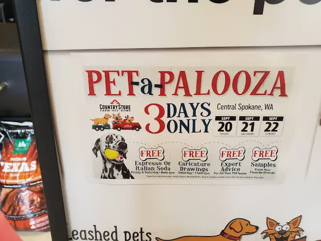 Pet boarding service Country Store Spokane Valley