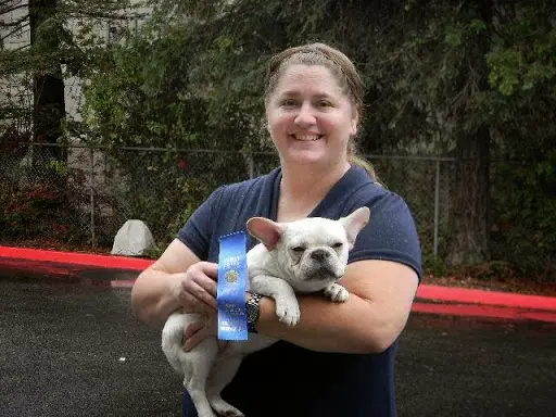 Dog trainer DistinctiveFrenchBulldogs Murrieta