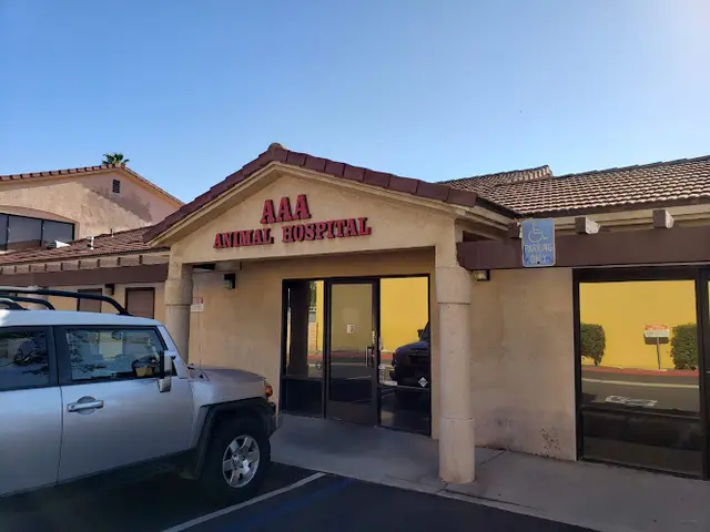 Pet vet AAA Plaza Corona
