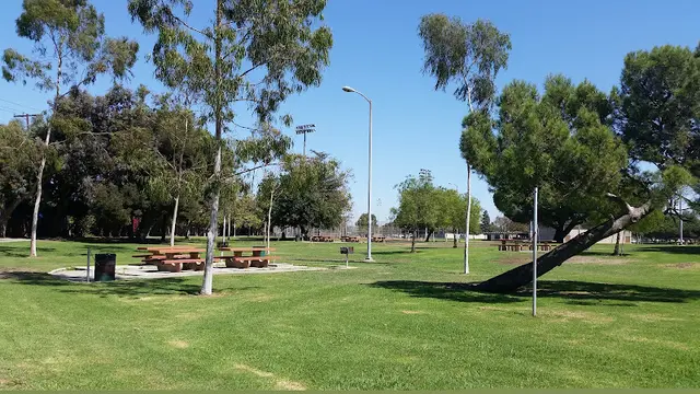 Dog Park Victoria Community Regional Park Carson