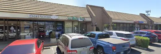 Pet vet Family Veterinary Hospital Fresno