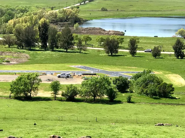 Dog Park Lagoon Valley Park Vacaville