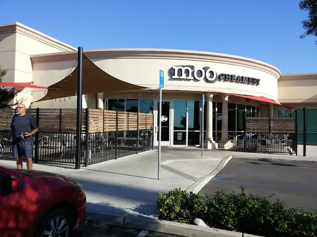 Dog Park Moo Creamery Bakersfield